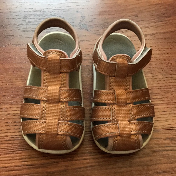 see kai run gold sandals